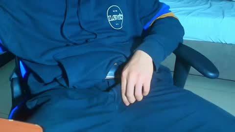 Snapshot of sexyboy_vc chatting on 29, 9, 2025 owen sky online show from 29, 9, 2025