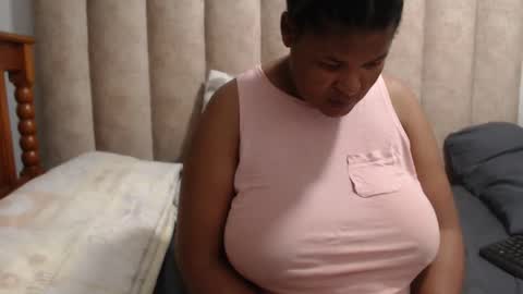 sexybustyxx online show from 7, 10, 2025