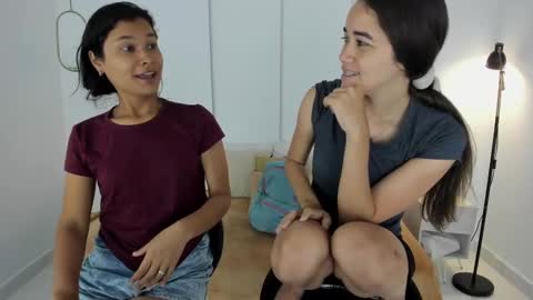 Snapshot of sexychanell_18 chatting on 26, 2, 2025 chanell and yina online show from 26, 2, 2025