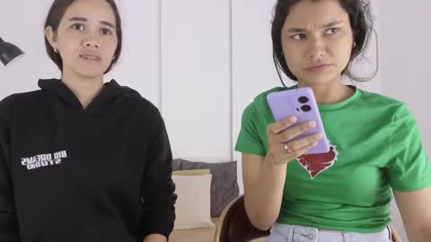 chanell and yina online show from 8, 1, 2026