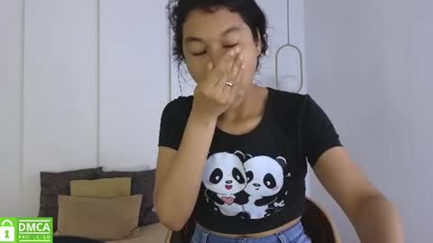 Snapshot of sexychanell_18 chatting on 21, 6, 2026 chanell and yina online show from 21, 6, 2026