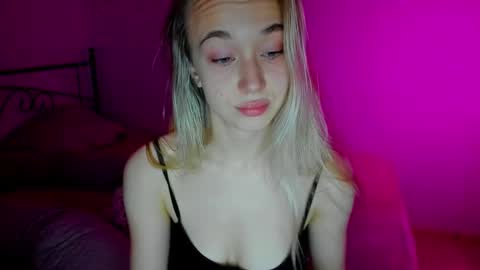 Snapshot of sexycocobutt chatting on 23, 1, 2025 Sophia online show from 23, 1, 2025