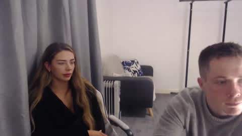 SexyDeezZ online show from 20, 2, 2025