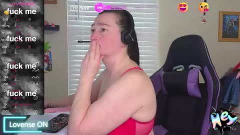 Snapshot of sexydistraction1 chatting on 19, 2, 2025  SexyDistraction  online show from 19, 2, 2025