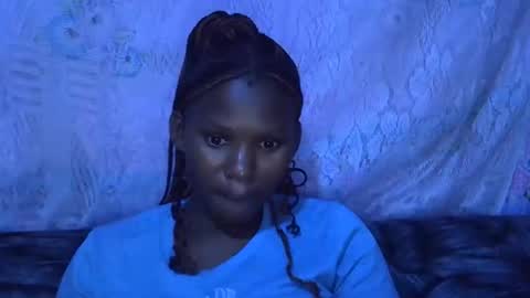 sexydoll002 online show from 28, 10, 2025