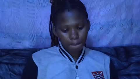 sexydoll002 online show from 17, 11, 2025