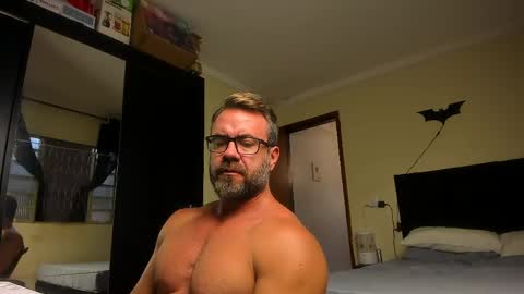 chris online show from 11, 5, 2026