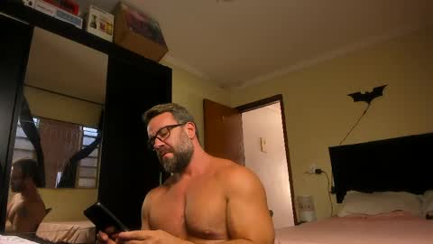 chris online show from 20, 5, 2026