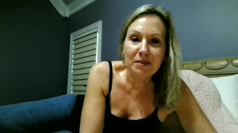 Snapshot of sexyfloridamilf chatting on 22, 6, 2026 LisaisLuscious online show from 22, 6, 2026