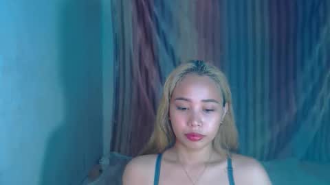 Snapshot of sexyhotbojean chatting on 8, 10, 2025 jeanken and jelian online show from 8, 10, 2025
