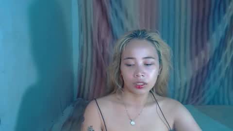 Snapshot of sexyhotbojean chatting on 11, 10, 2025 jeanken and jelian online show from 11, 10, 2025
