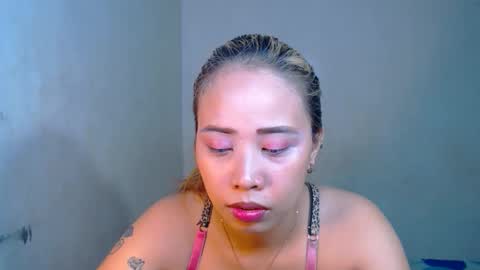 Snapshot of sexyhotbojean chatting on 20, 10, 2025 jeanken and jelian online show from 20, 10, 2025