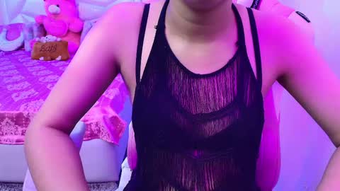 Snapshot of sexyislive chatting on 4, 3, 2025 sexyislive online show from 4, 3, 2025