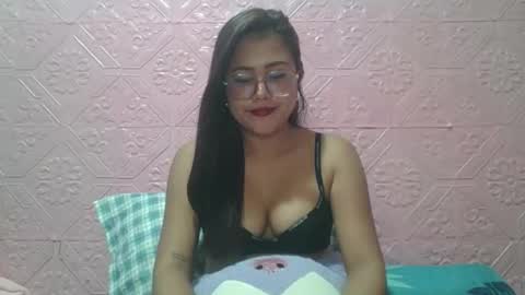 Snapshot of sexyjessa20 chatting on 22, 4, 2026 sexyjessa20 online show from 22, 4, 2026
