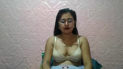 Snapshot of sexyjessa20 chatting on 2, 7, 2026 sexyjessa20 online show from 2, 7, 2026