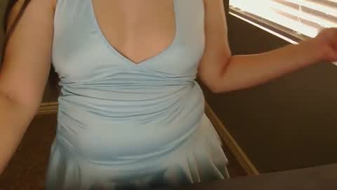 sexylatina22493587 online show from 18, 12, 2025