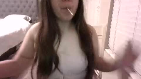 sexylatina22493587 online show from 8, 1, 2026