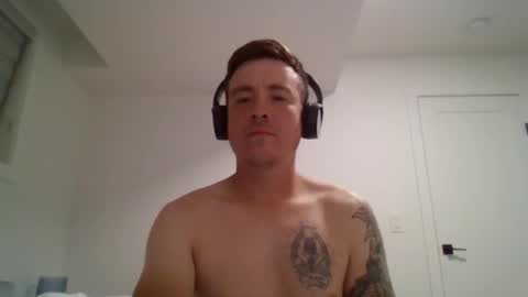 sexylatino4 online show from 10, 10, 2025