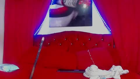 Snapshot of sexylaurita4u chatting on 31, 1, 2025 laura online show from 31, 1, 2025