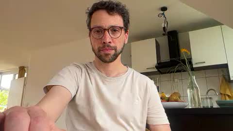 sexyleo8282 online show from 18, 5, 2026