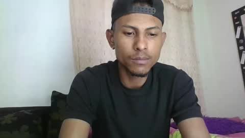 Sexy leon online show from 4, 11, 2025