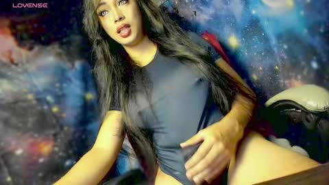 April online show from 24, 11, 2025