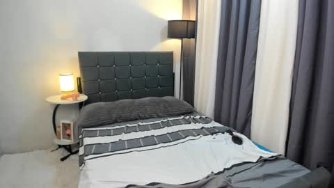 maxine online show from 17, 1, 2025