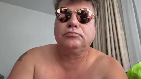 sexymaikel69 online show from 19, 7, 2026