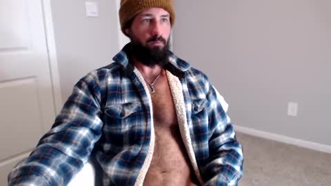 Snapshot of sexymanmk26 chatting on 27, 12, 2024 lets go private im ready to play pvt cum online show from 27, 12, 2024