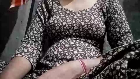 Snapshot of sexymaya8642 chatting on 2, 11, 2025 sexymaya8642 online show from 2, 11, 2025