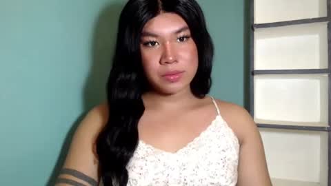 Mika online show from 28, 10, 2025