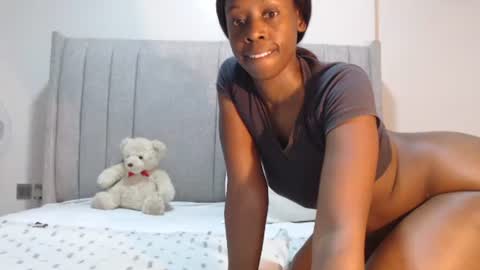 Snapshot of sexymonalisa1 chatting on 15, 9, 2025 sexymonalisa1 online show from 15, 9, 2025