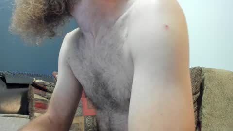 Snapshot of sexymountainman420 chatting on 19, 10, 2025 Sexymountainman420 online show from 19, 10, 2025