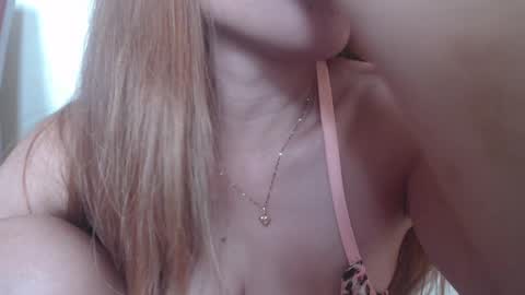 sexymye online show from 11, 2, 2025