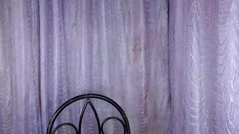 ella online show from 10, 10, 2025