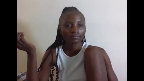 VIVIAN online show from 11, 11, 2025