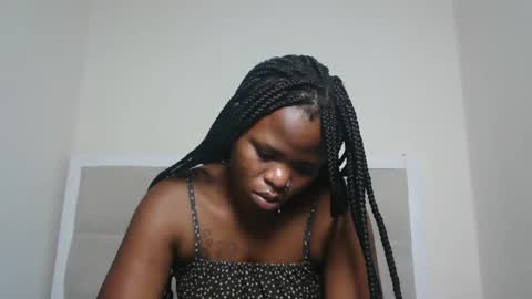 nina online show from 26, 10, 2025