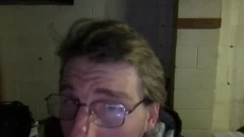 Snapshot of sexynitch69 chatting on 18, 12, 2025 SexyBitch69 online show from 18, 12, 2025