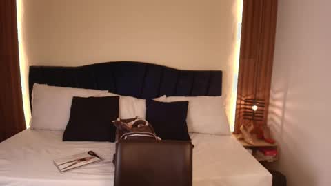 R A C H E L online show from 26, 3, 2026