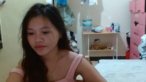 Snapshot of sexyreesebunny chatting on 5, 4, 2026 Reese online show from 5, 4, 2026