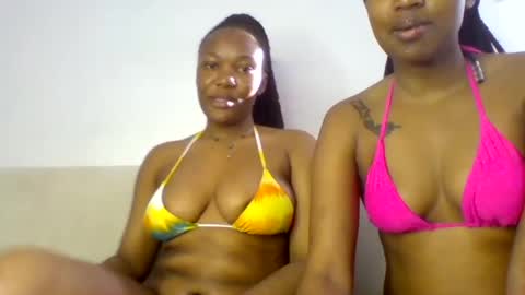 Snapshot of sexyriri22 chatting on 14, 7, 2026 sexyriri22 online show from 14, 7, 2026