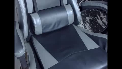 Enzo online show from 7, 3, 2026