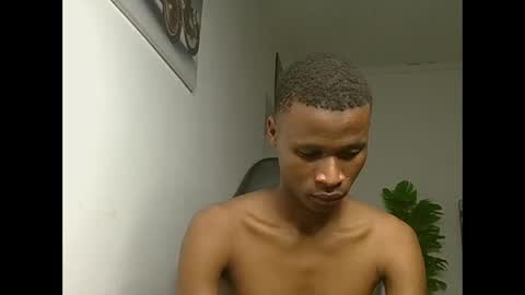 Snapshot of sexyromeo_bbc chatting on 2, 6, 2026 Enzo online show from 2, 6, 2026
