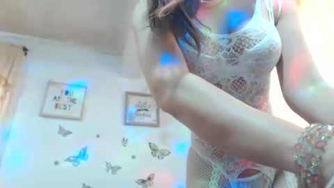 Venus Independent Model online show from 15, 1, 2025