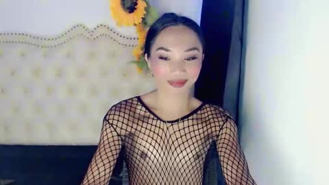 Snapshot of sexyshinixx chatting on 16, 9, 2025 sexyshinixx online show from 16, 9, 2025