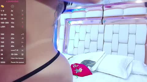 Kendall online show from 24, 2, 2025