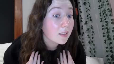 sexystephanie04 online show from 7, 10, 2025