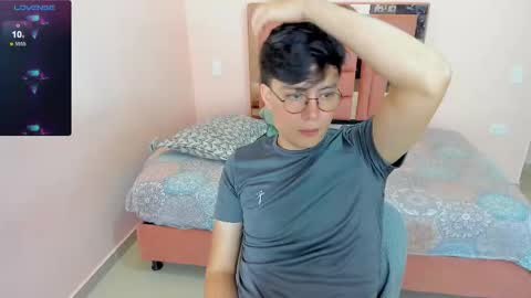 Snapshot of sexystteven chatting on 16, 10, 2025 Jeff online show from 16, 10, 2025