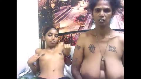 Snapshot of sexyva4u2luv chatting on 7, 3, 2025 sexyva4u2luv online show from 7, 3, 2025