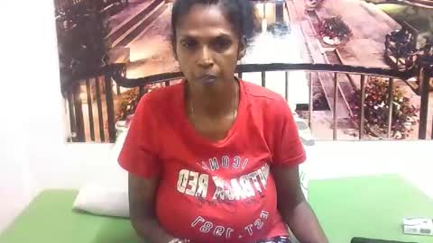 Snapshot of sexyva4u2luv chatting on 8, 3, 2025 sexyva4u2luv online show from 8, 3, 2025